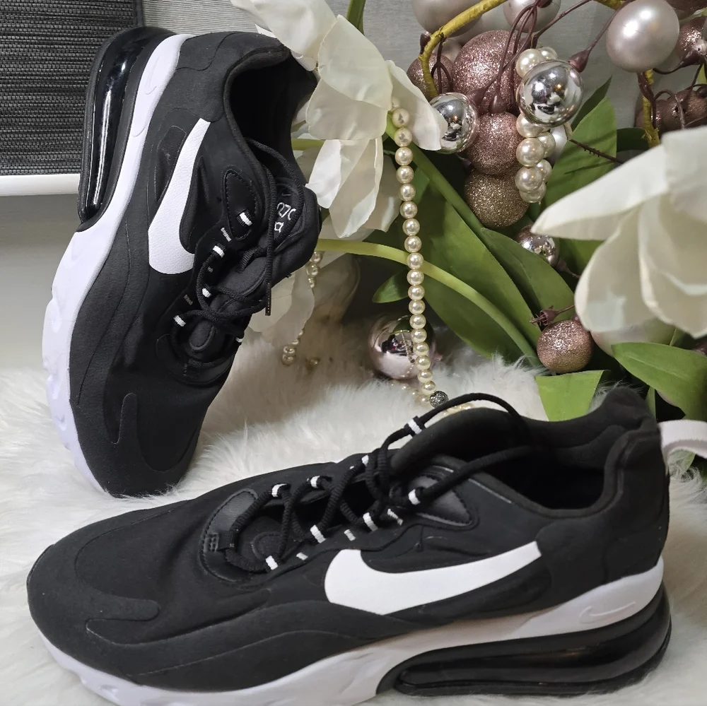 Nike Air Max 270 ReactMen size11.5Shown: Black/Black/WhiteStyle: CI3866-004 - Picture 2 of 5